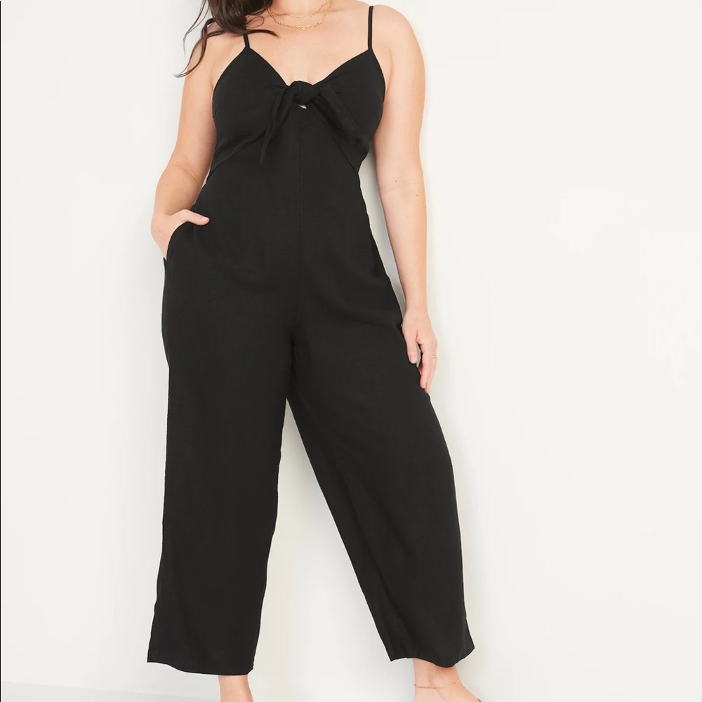 Old Navy Medium Cropped Romper